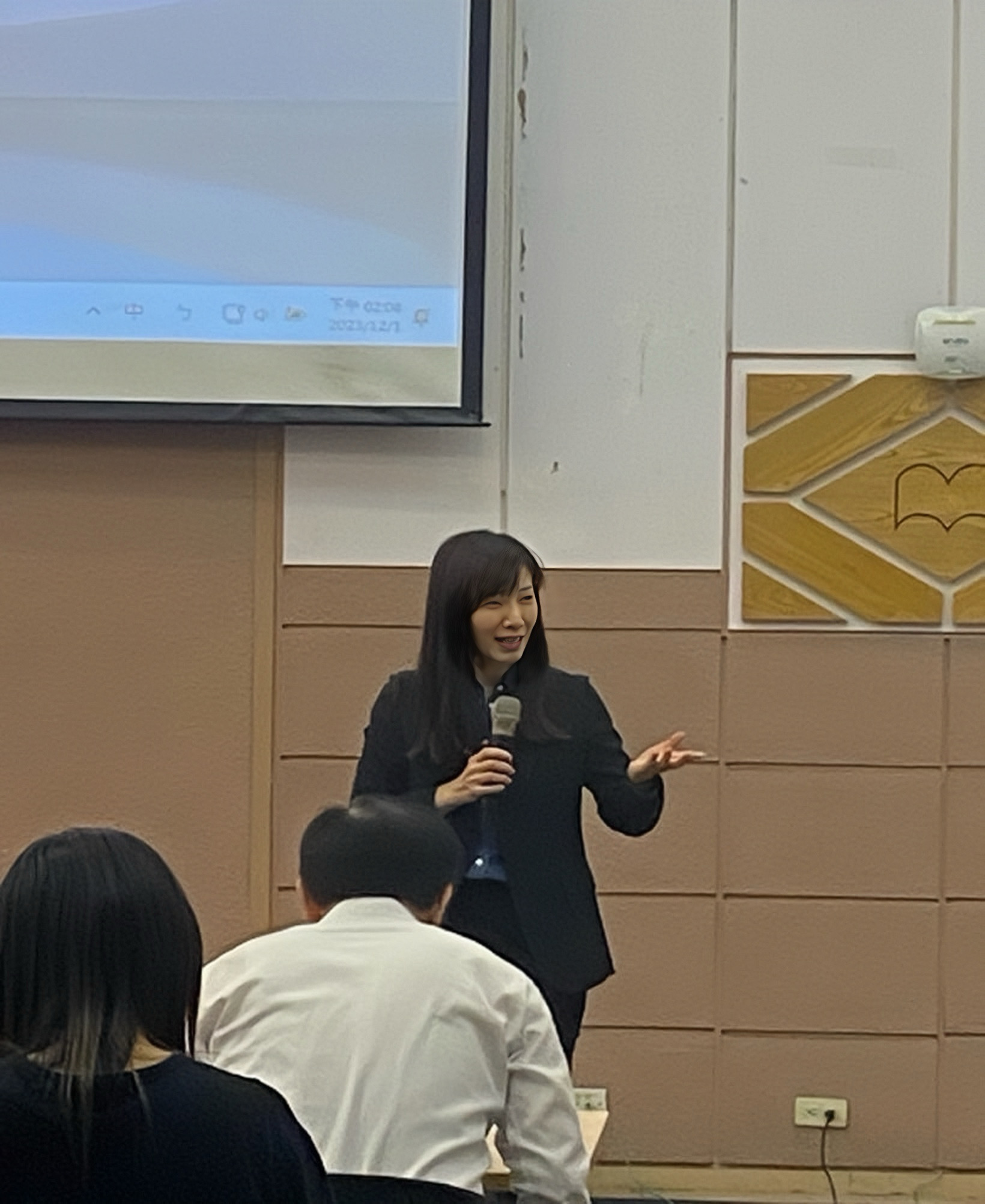林參事致詞關懷港澳同學