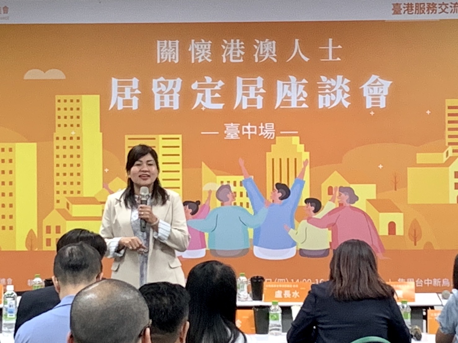 麥玉珍委員致詞，鼓勵大家一起深耕台灣，一起加油！