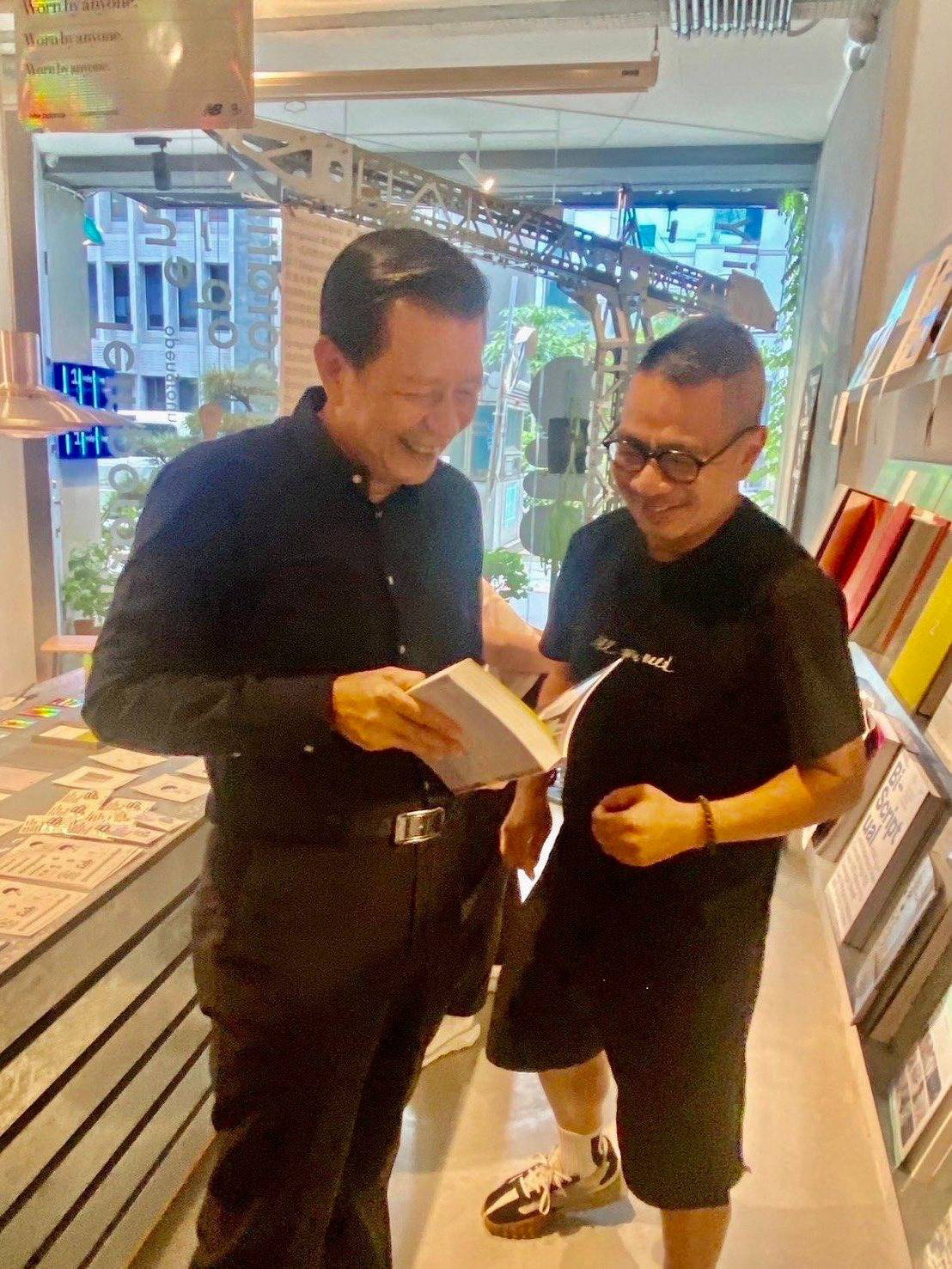 毛設計師介紹作品集