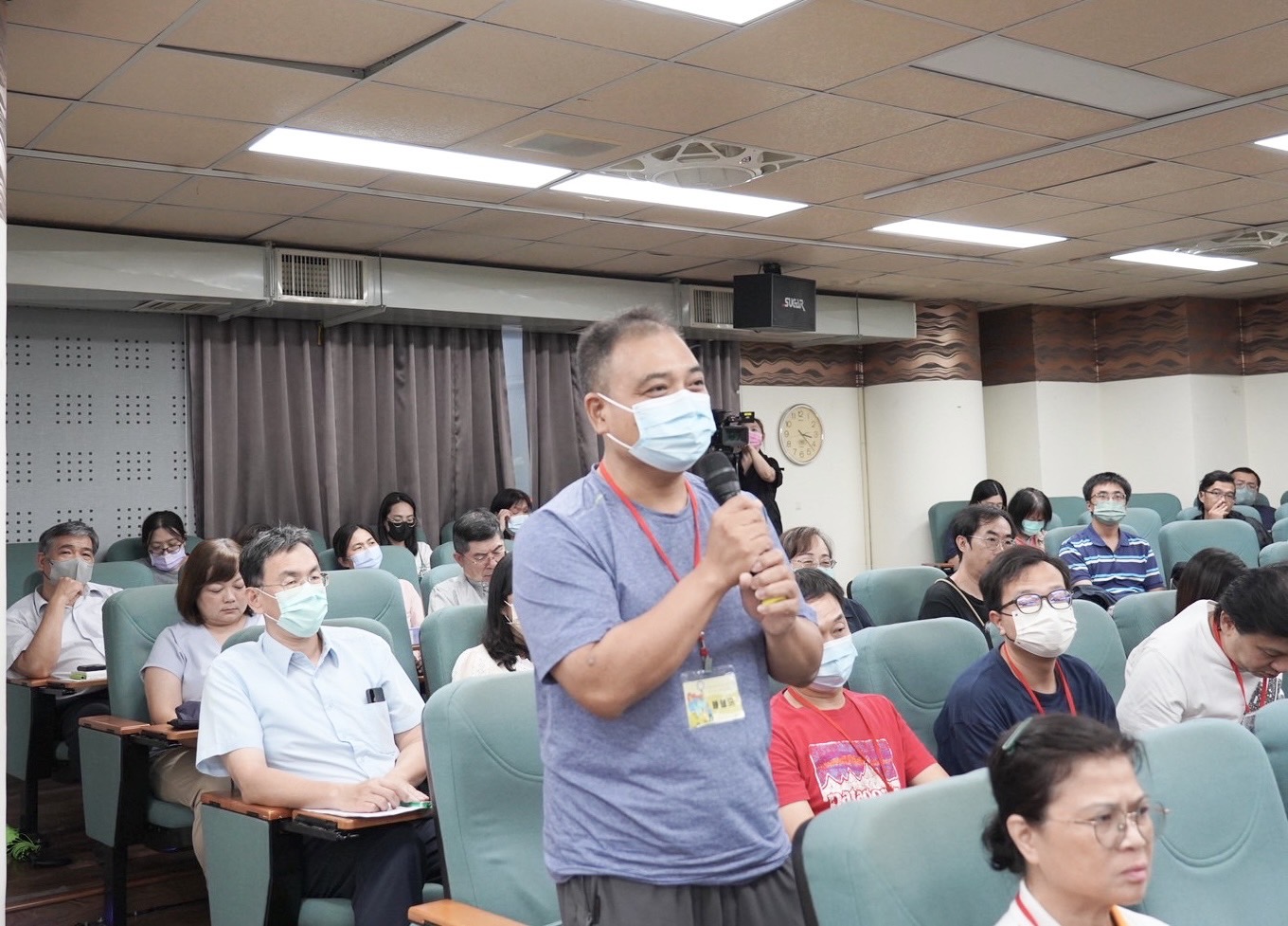 與會港澳人士現場提問