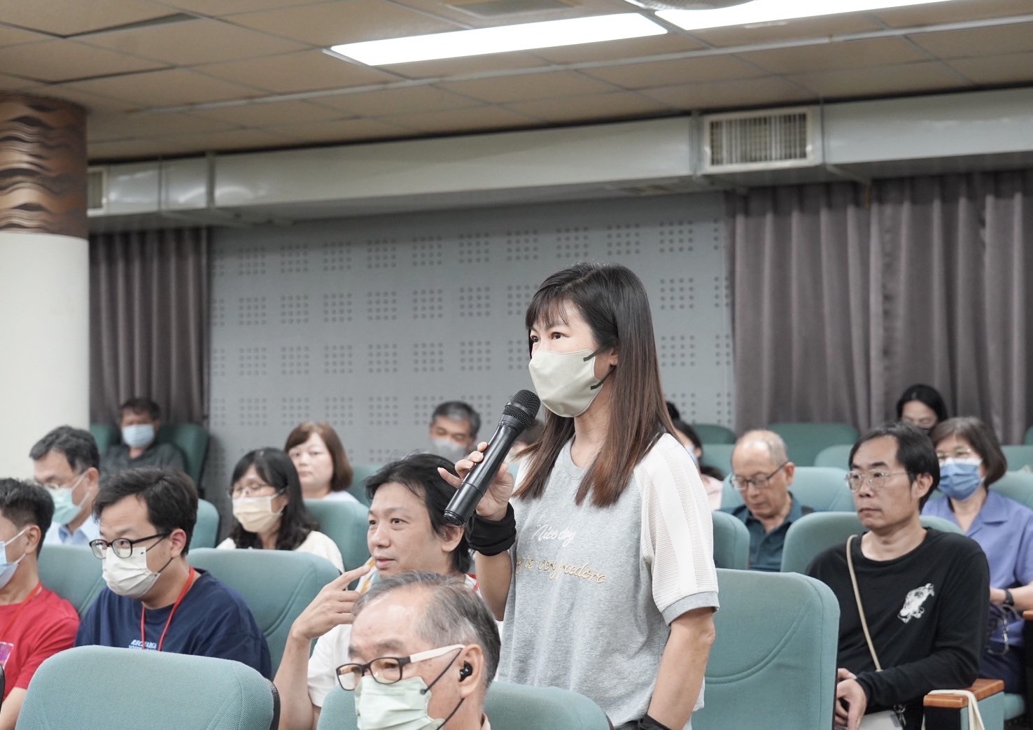 與會港澳人士現場提問