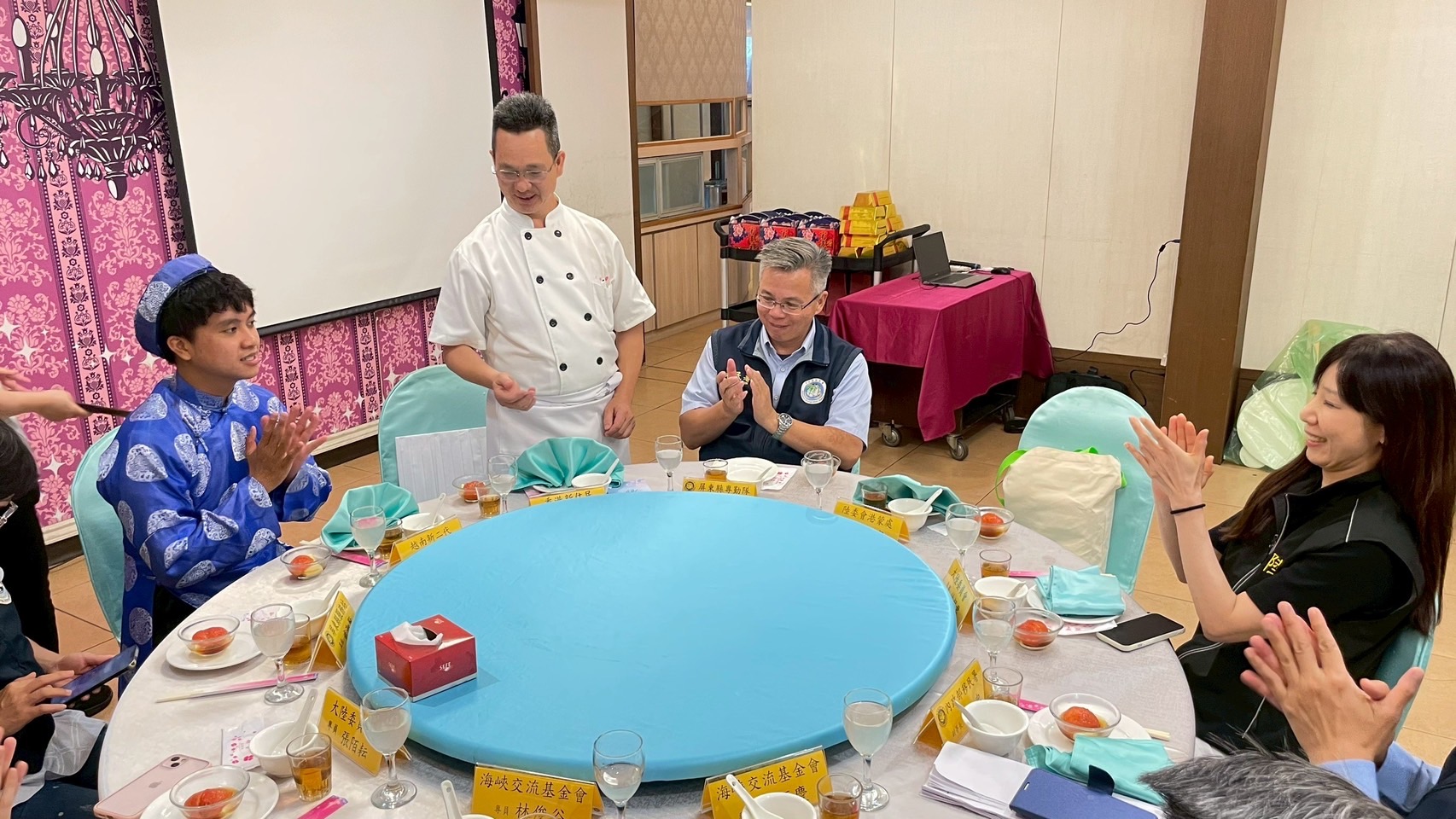交流座談互動熱絡  