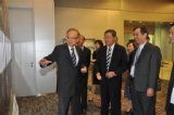本會林董事長率訪問團團員參訪香港金融中心(2011-08-11)
