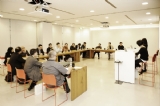 臺港設計產業人士分成「設計教育」、「時尚工藝設計產業」、「視覺傳達設計產業」、「產品設計產業」及「室內設計產業」等5組進行研討。