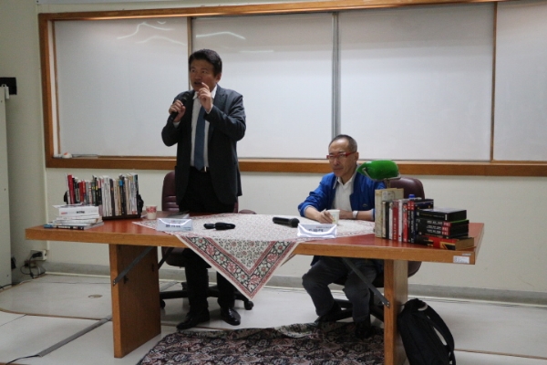 羅召集人與毛召集人同青年文創營座談 