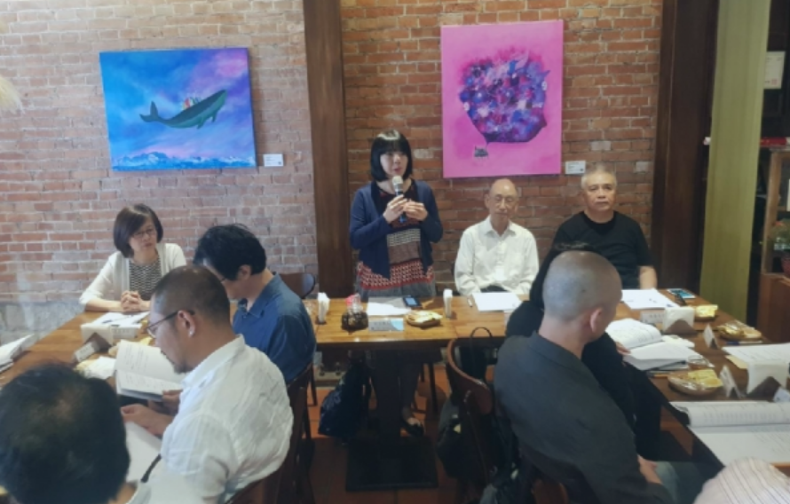 圖二、謝召集人致詞感謝與會委員熱心參與，並就未來工作推動方向進行說明