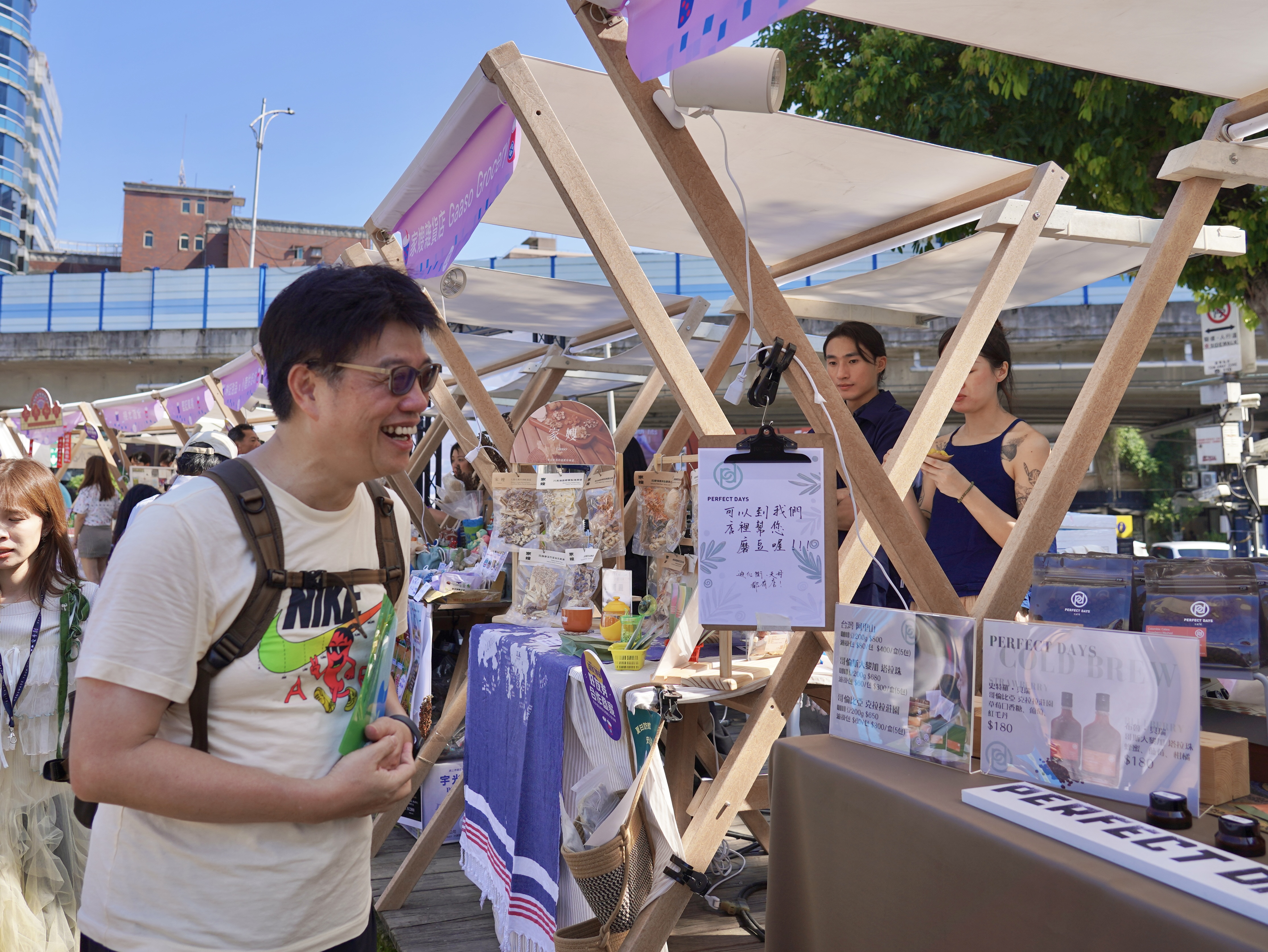陸委會邱垂正主委特別到場關懷支持港澳朋友