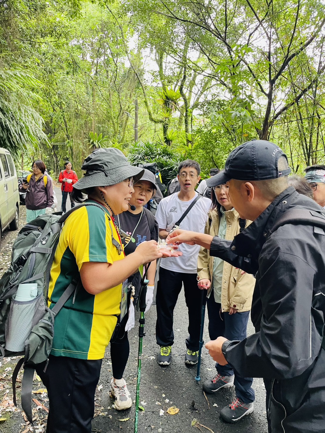 生態導覽及公益淨山