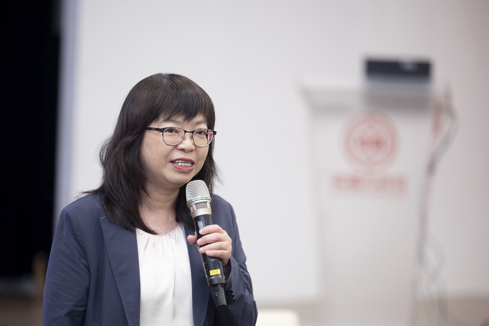 桃園市政府婦幼發展局局長杜慈容致詞