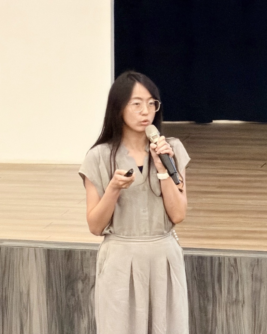 勞動部勞發署王科長說明港澳居民就業規定